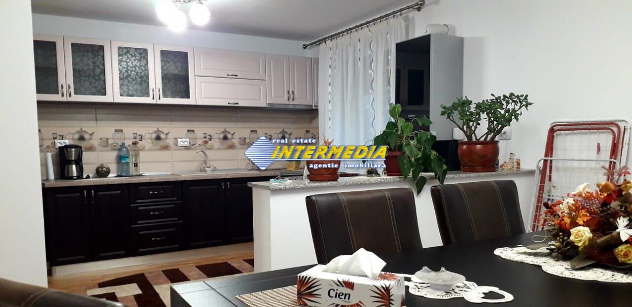 Casa Noua cu 4 camere + Living D+P+M in zona Arex Ampoi 3 – fotografia 3 din 21