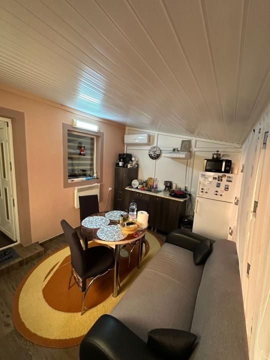 Teren 445 cu fundatie de casa mare + o Casuta locuibila moderna de 2 camere – fotografia 13 din 21