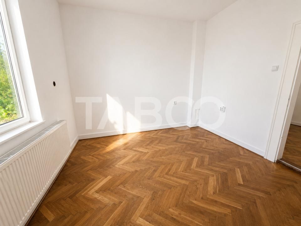 Casa pretabila pentru birouri after school cotabilitate Dumbravii – fotografia 1 din 15