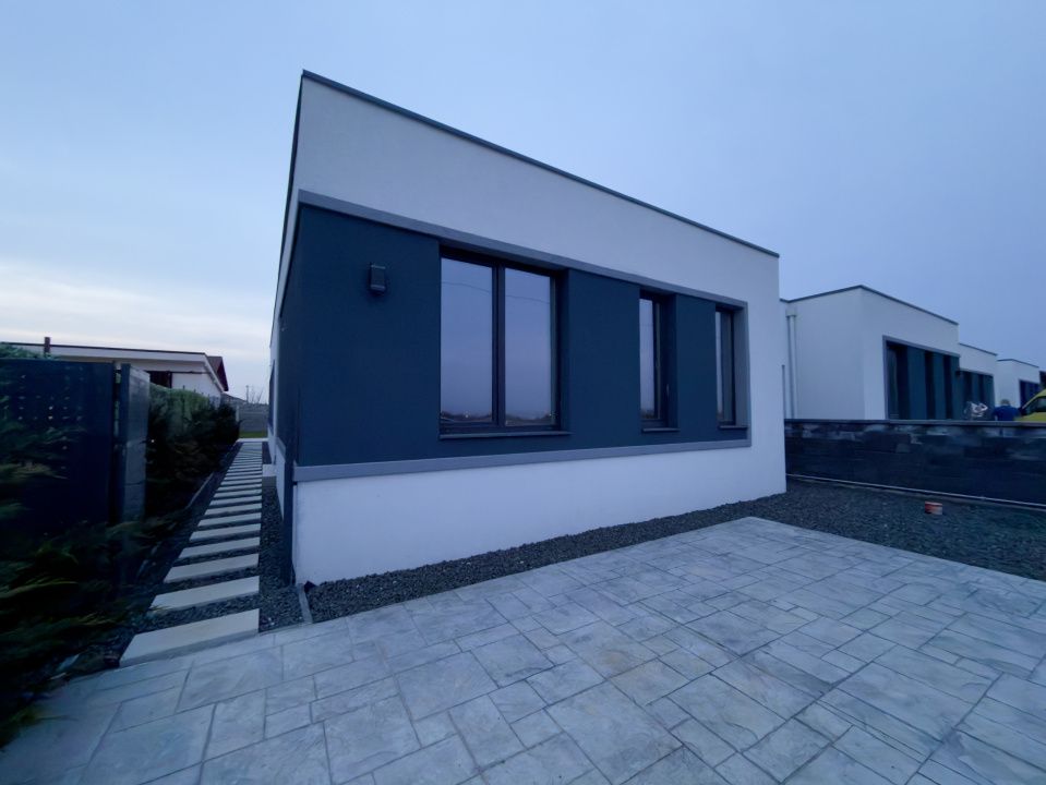 Duplex 4 camere, despartit prin dressing, 93mp, 360 mp teren in Urseni – fotografia 1 din 19