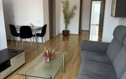 Apartament 3 camere | 2 băi | Parcare inclusă | Lift | Disponibil imediat