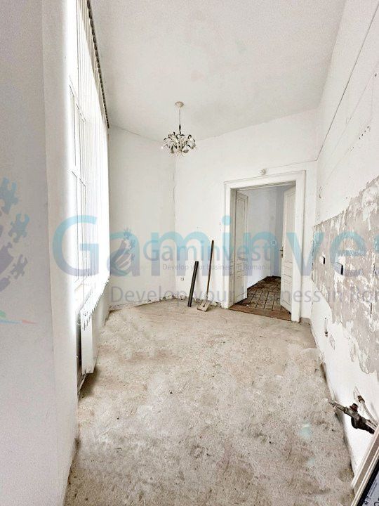 Casă ultracentrală cu apartament și demisol, zona Republicii pietonala, Oradea – fotografia 5 din 11