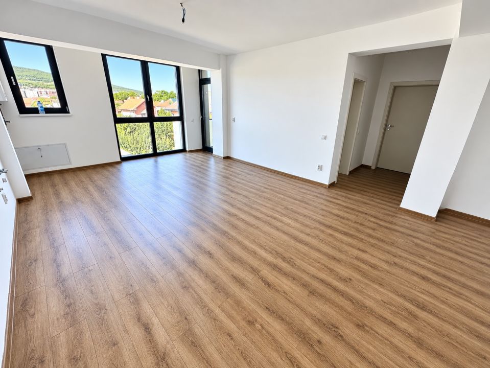 Apartament 2 camere | finisat | 60 mp. | Bloc NOU | Lift  | Cetate I Parcare I – fotografia 1 din 5