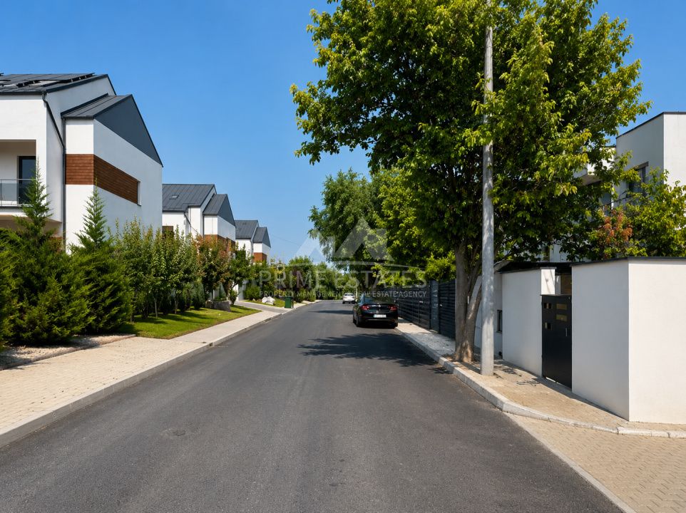 Vila tip duplex complet renovata 2026,  Sidney Residence Tunari – fotografia 24 din 26