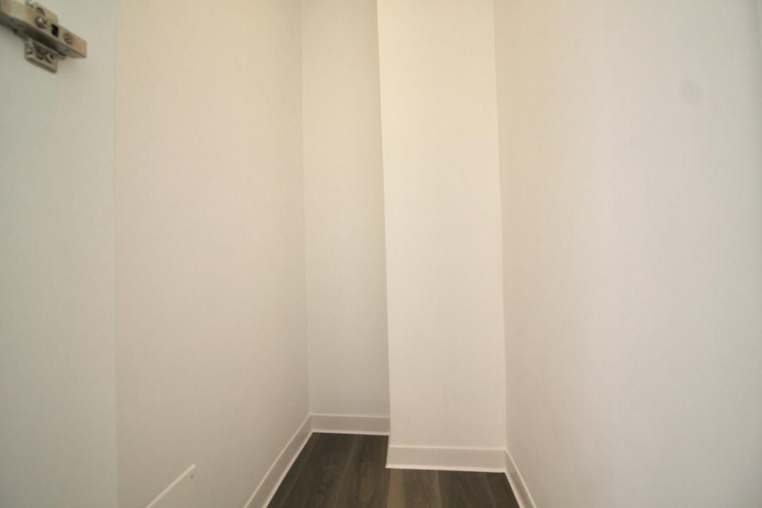 COLENTINA-TEIUL DOAMNEI, DECOMANDAT, RENOVAT, NEMOBILAT! – fotografia 10 din 15