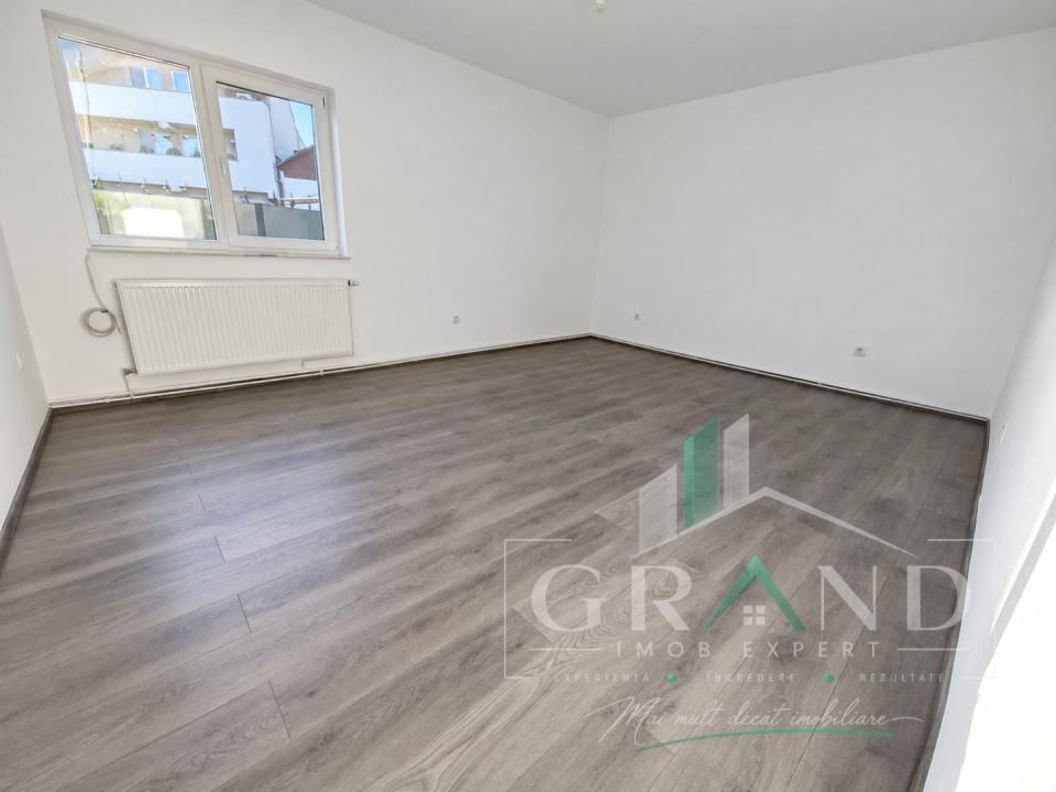 Casa Moderna | 5 Camere | Curte Interioara | Garaj | Parcare | Iris/Oasului – fotografia 4 din 7