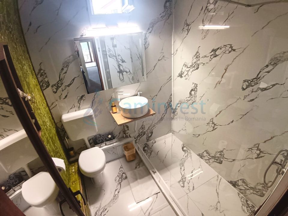 Apartament de inchiriat cu 3 camere, ultracentral, Oradea, Bihor – fotografia 9 din 11
