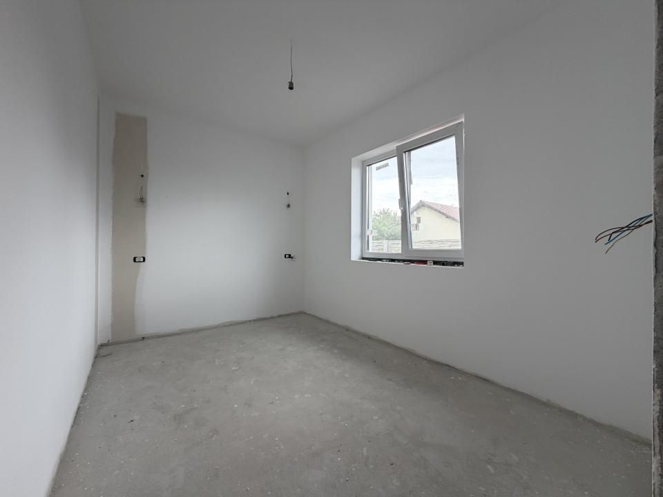 Duplex cu 4 camere, 96 mp utili, 16 mp terasa, 370 mp teren - Sag – fotografia 7 din 17