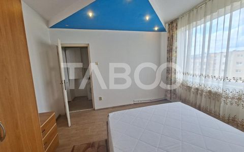 Apartament de vanzare cu 3 camere si balcon Mihai Viteazul lift