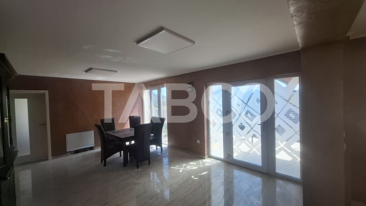 Casa de vanzare 405 mp utili 2 garaje 250 mp terase Slimnic Sibiu – fotografia 17 din 19