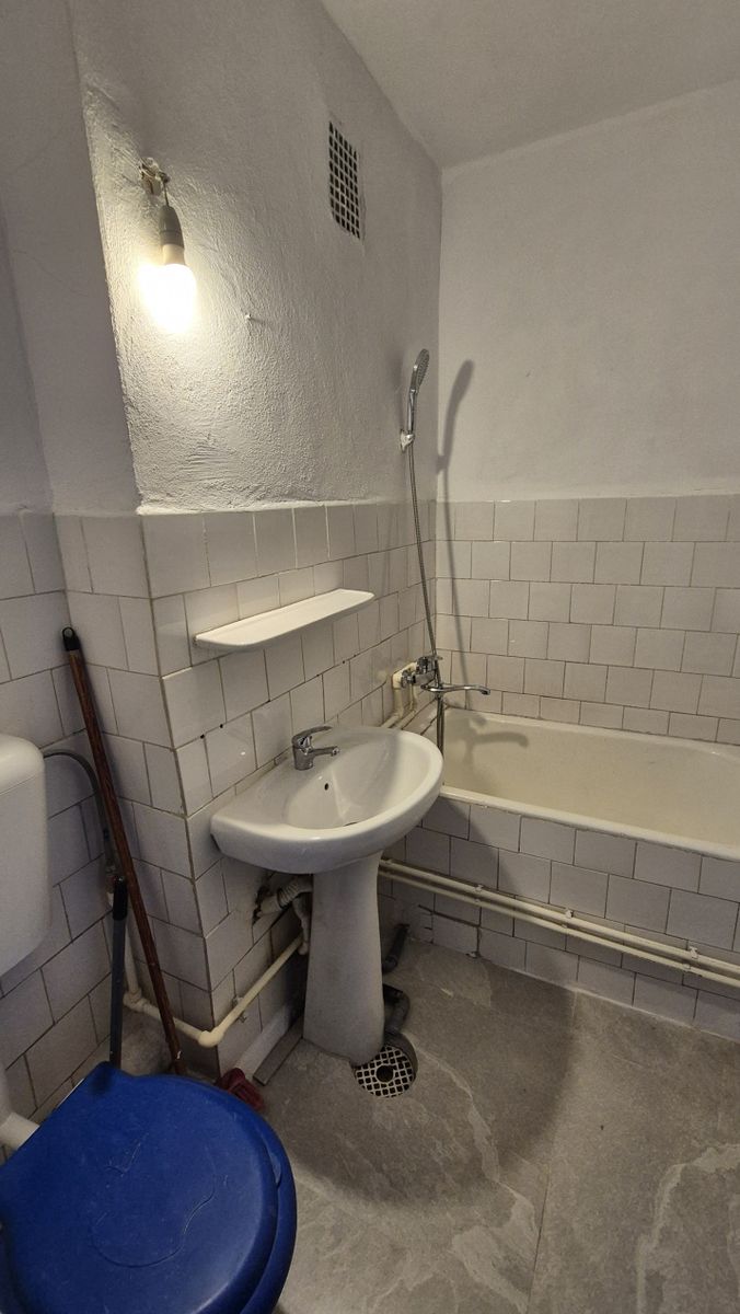 Vânzare apartament 2 camere, decomandat, strada Gării, Bumbești-Jiu – fotografia 6 din 9