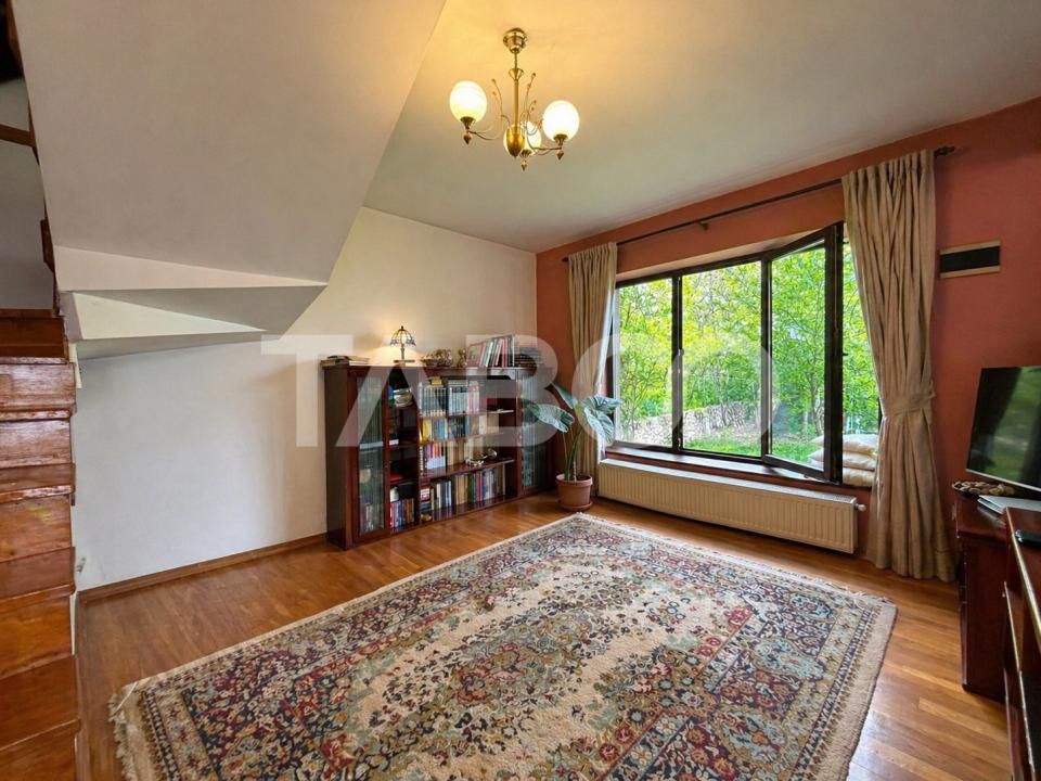 Casa individuala de vanzare in Grigorescu cu priveliste panoramica – fotografia 3 din 10