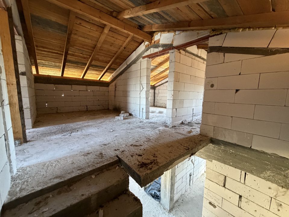 Casa P+M, 126mp utili, 437mp teren, sat Malu Mare – fotografia 10 din 14