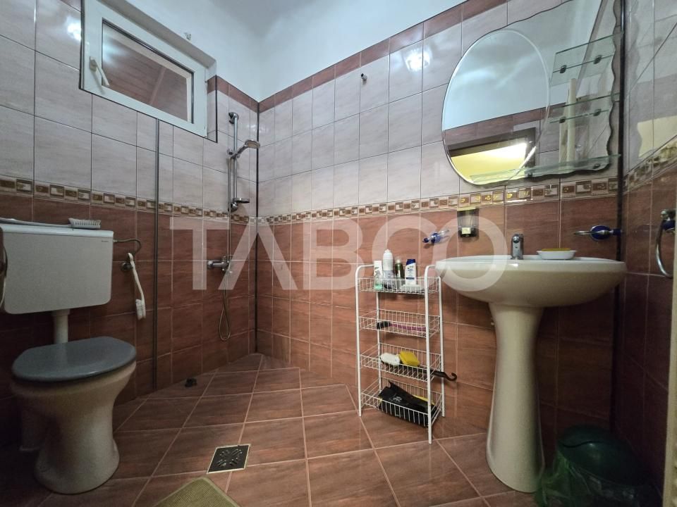 Casa individuala de vanzare 120mp 4 camere si curte 1310mp Gusterita – fotografia 18 din 42