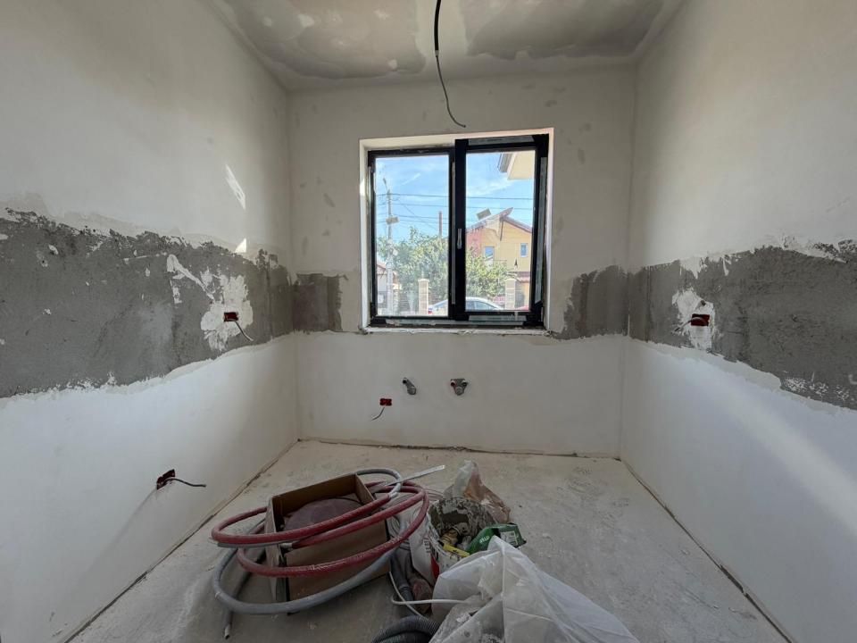 Duplex in Sanandrei | Toate utilitatile | Asfalt | Curte generoasa | – fotografia 5 din 13