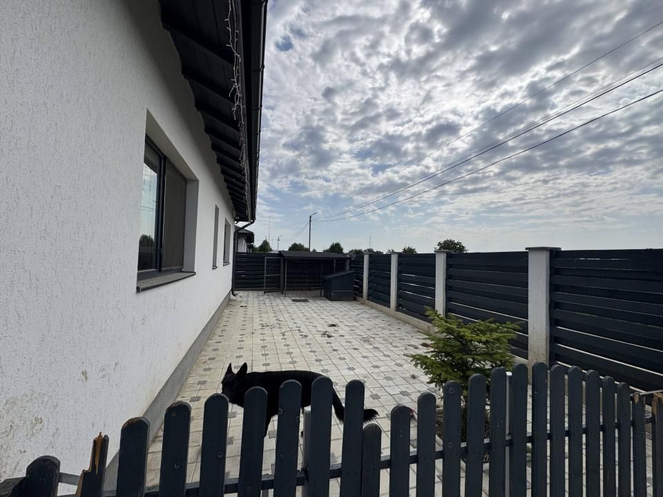 🏡 CASĂ INDIVIDUALĂ 3 CAMERE – SĂBĂRENI | TEREN 518 MP – fotografia 3 din 18