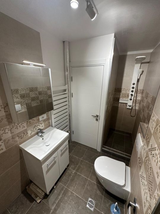 Apartament 2 camere, decomandat, renovat complet, zona Casa de Cultură - Balada – fotografia 10 din 20