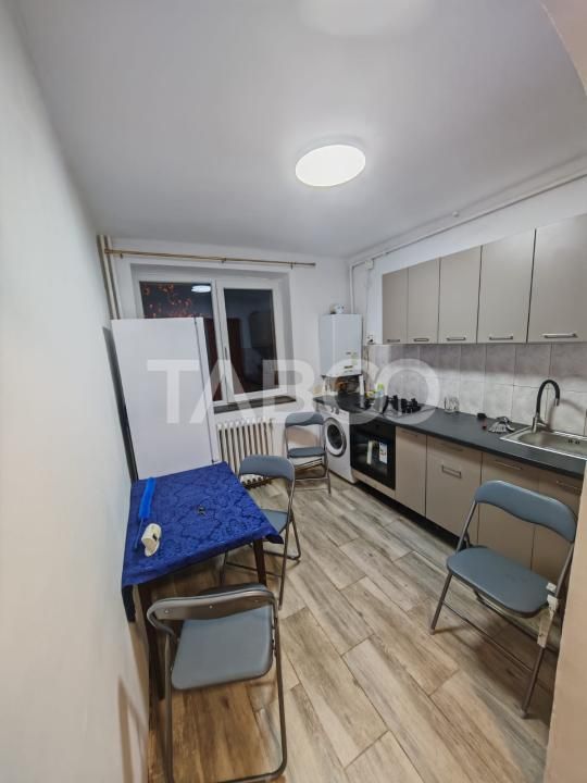 Apartament cu 2 camere de vanzare decomandat la cheie cartierul Gruia – fotografia 2 din 4