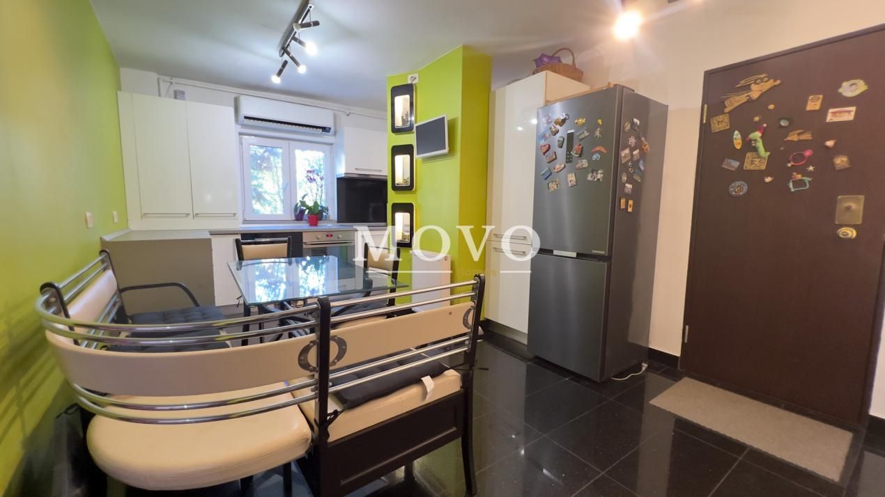 Apartament 3 camere decomandat | 2 Bai | Etaj 2 | Centrala | 80mp | Zona Lunei – fotografia 8 din 13