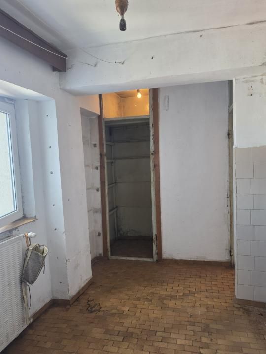 Mosilor/Carol apartament 2 camere decomandat de vanzare – fotografia 9 din 34
