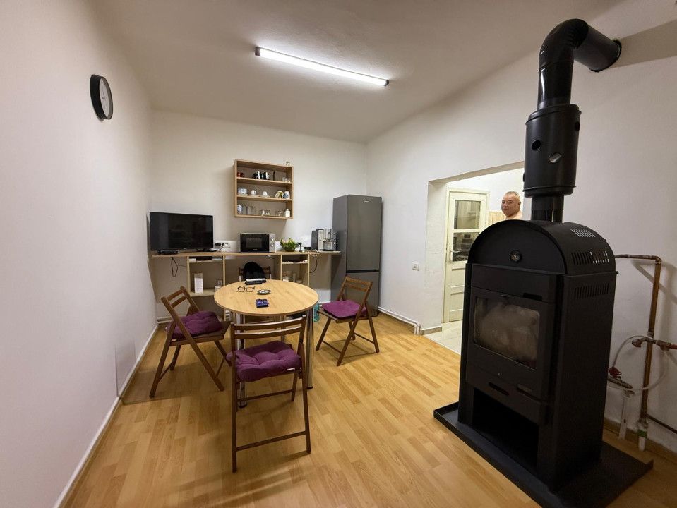 Casa cu 3 camere, 100 mp utili, 300mp teren- zona Blascovici – fotografia 4 din 6