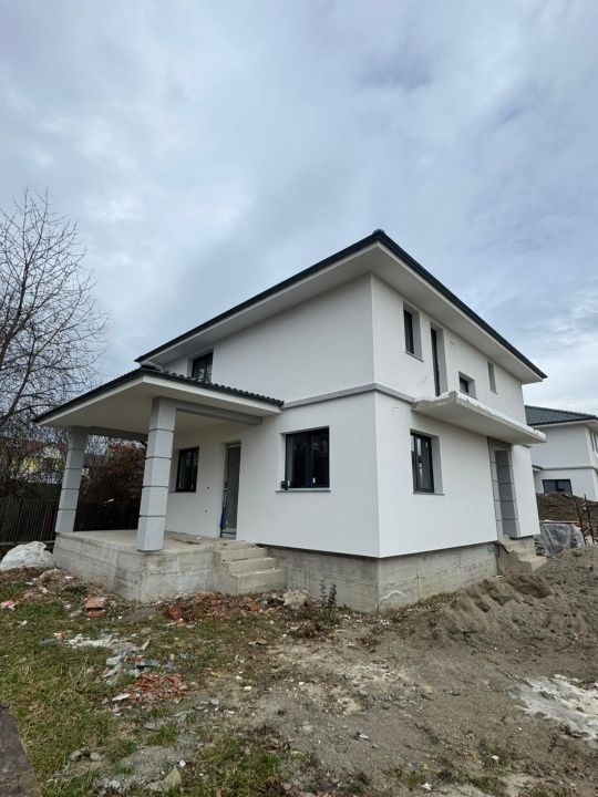 Proiect Rezidențial – 7 Case Însiruite în Zona Valea Rusului – fotografia 1 din 10