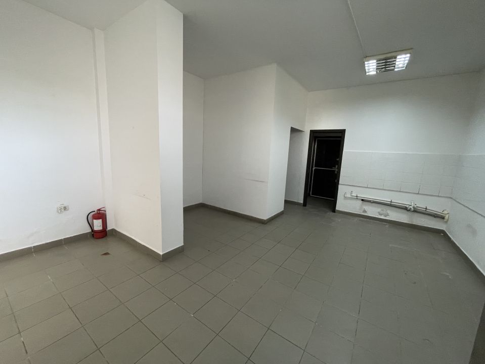 Inchirere-Spatiu comercial - Prelungiera Ghencea nr. 262 - 50 mp – fotografia 7 din 21