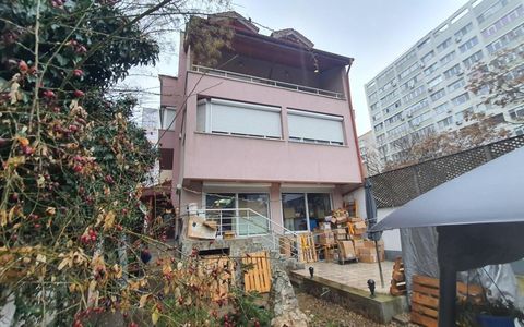 Vilă spațioasă de închiriat Basarabia | 11 camere | Arena Națională