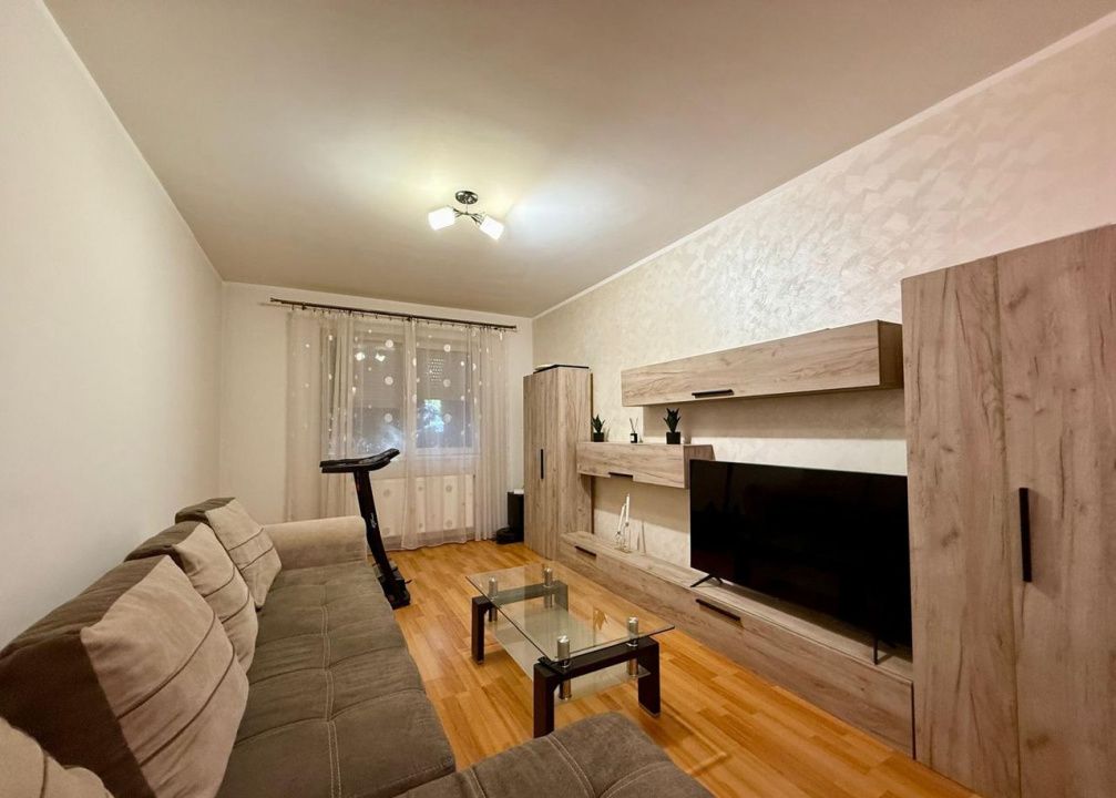 APARTAMENT 2 CAMERE I DE VANZARE I 56 MP I CU CURTE PROPRIE I BLOC NOU I CETATE – fotografia 2 din 8