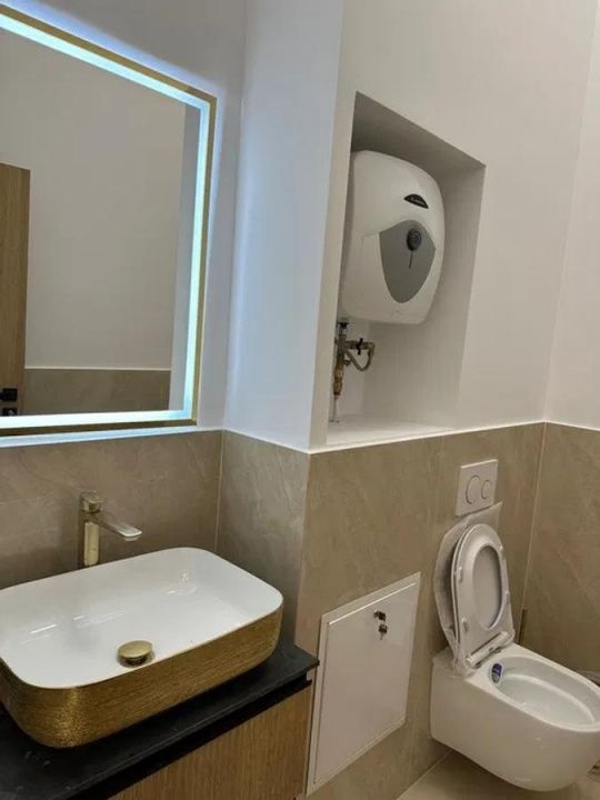 Spatiu Comercial | Cotroceni | vitrina 7mp | Locuri Parcare – fotografia 5 din 8