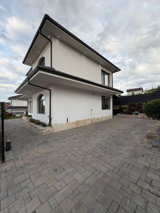 Casa individuala cu 5 camere mobilata utilata, 146 mp, teren 400 mp, Dezmir – fotografia 14 din 14