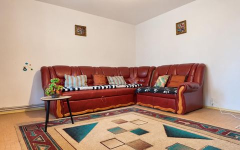 Închiriere apartament 3 camere, mobilat și utilat - zona Răcădău