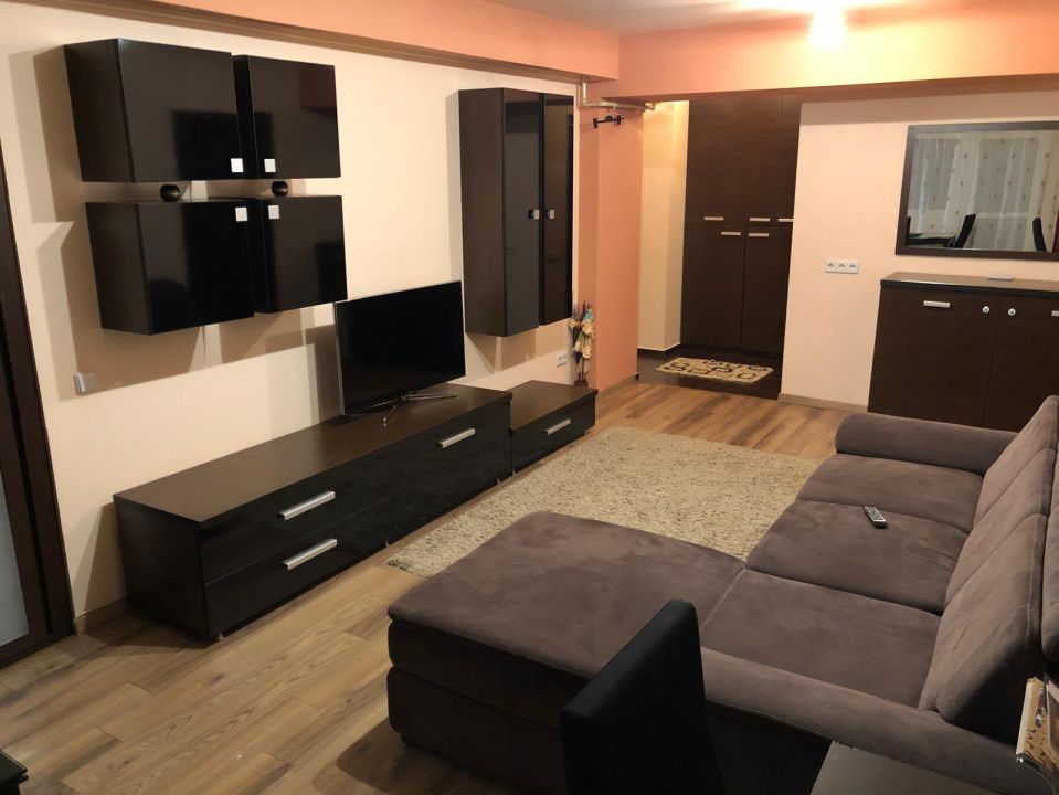 Apartament cu 3 camere și vedere la parcul privat – Confort Park – fotografia 1 din 14