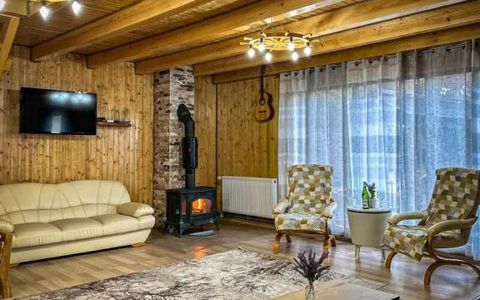 Cabană – afacere la cheie | 4 dormitoare | Piscină încălzită | Valea Ierii