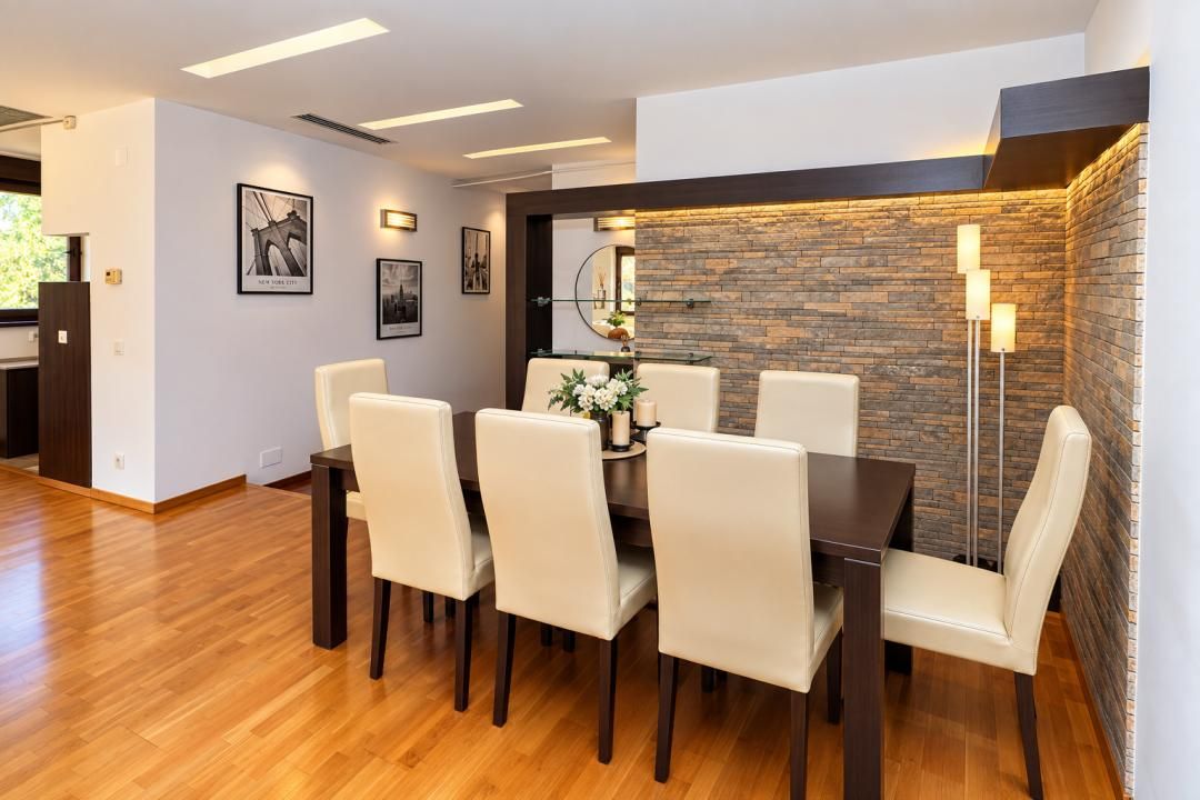 DUPLEX ÎN HERĂSTRĂU | 5 CAMERE | OFFICE | 3 BĂI | 4 BALCOANE | PARCARE 3 MAȘINI – fotografia 4 din 24