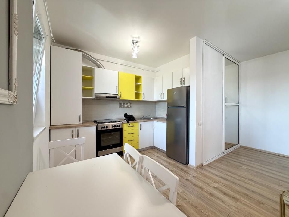 Apartament spatios, 2 camere, 46.4 mp, etaj 1  - zona Cora – fotografia 5 din 10