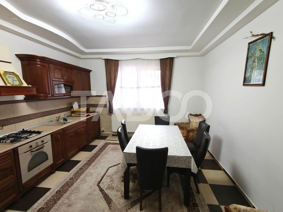 Casa moderna si spatioasa 5 camere luminoase - mobilata si utilata – fotografia 13 din 24