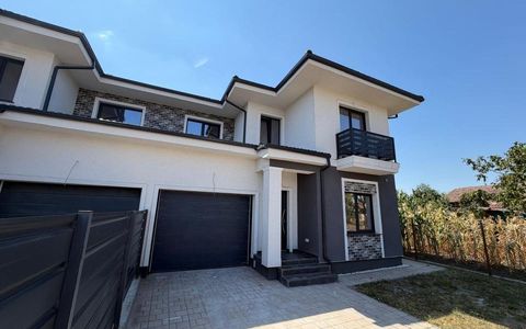 Duplex despartit | 5 camere | Garaj | Finisaje premium | 3 bai | Asfalt