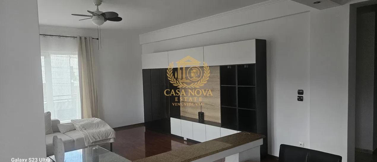 Apartament 3 camere 100mp, terasa 30mp, parcare, finisat modern – fotografia 1 din 8