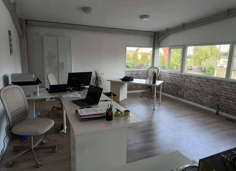 HALA MODERNA 400 MP + SHOWROOM/BIROURI | TEREN 2.500 MP | ACCES TIR | LANGA DN71 – fotografia 8 din 9