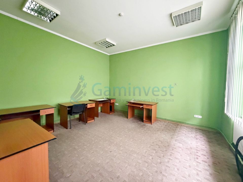 Spatiu de birou de inchiriat , 4 incaperi , zona centrala, Oradea – fotografia 7 din 7