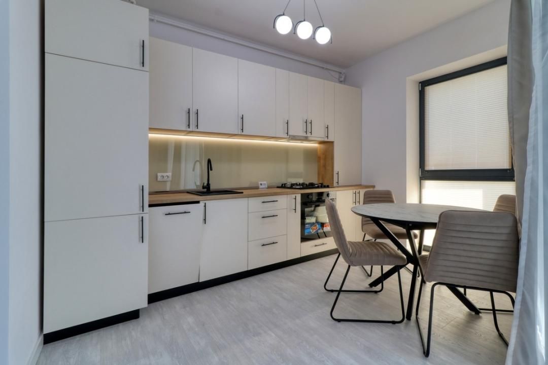 Apartament 3 camere de închiriat Decebal, bloc nou 2025 – fotografia 14 din 20