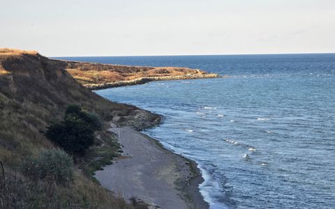 Teren de vanzare in Tuzla primul rand la Marea Neagra