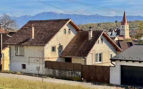 Casă de vânzare în Cisnădie, 6 camere, 161 mp utili, teren 1000 mp