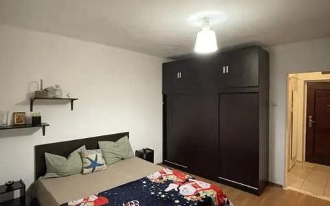 Garsoniera de vanzare | Basarabia | Metrou |  Bloc anvelopat | Mobilat