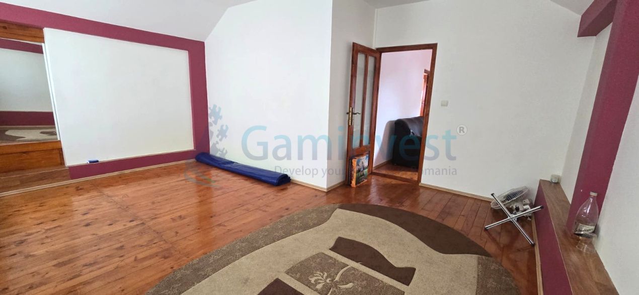 Casa cu dublu front stradal,zona Ecaterina Teodoroiu,Oradea – fotografia 15 din 19