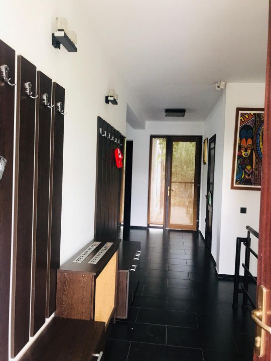 Casa D+P+E de inchiriat in Alba Iulia zona CETATE 350 mp si Teren 600 mp – fotografia 14 din 38