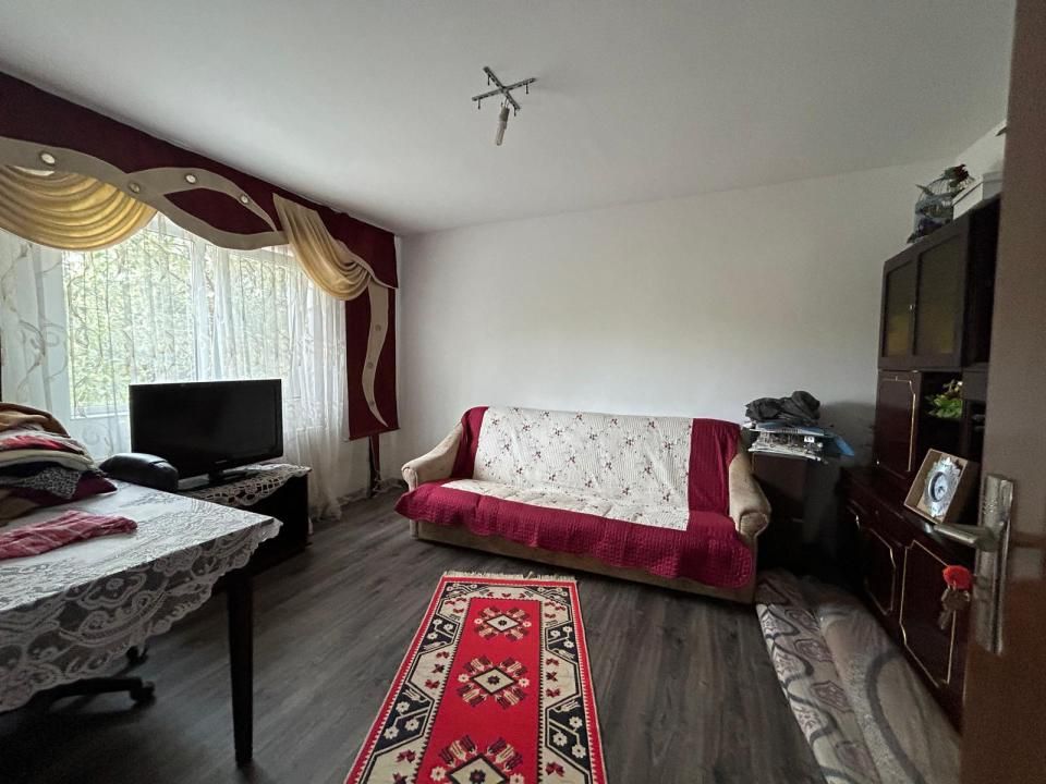 Casa individuala , Valea Adanca - 100mp utili si 350 mp teren – fotografia 1 din 11