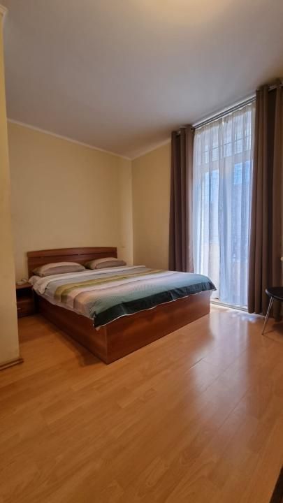2 Camere de inchiriat | P-ta Romana | Metrou| Facultate Ase | Centrala – fotografia 3 din 10