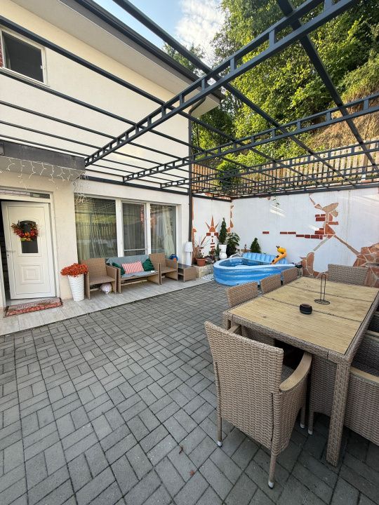 Casa cuplata, 175 mp utili + 250 teren, situata la liziera padurii in Floresti – fotografia 9 din 16